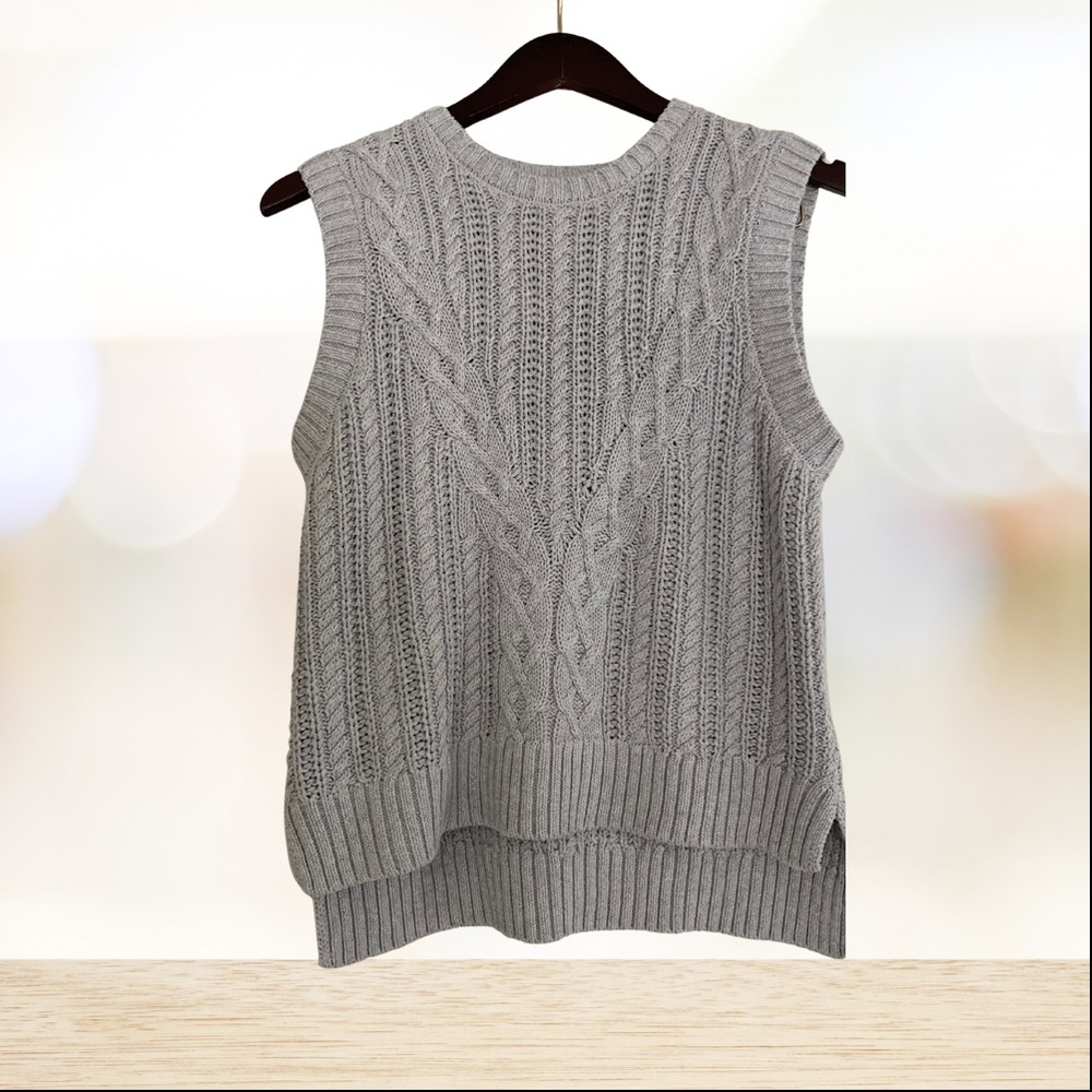 Gray Sweater Vest | Small